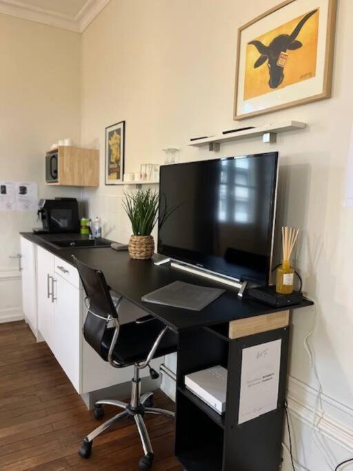 #Le Maitre Du Navire - Grand Studio - Hyper Centre Apartment Brive-la-Gaillarde Exterior photo